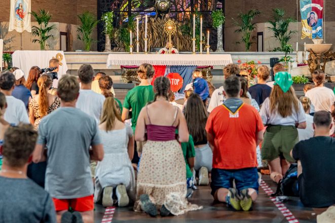 image:Image 75/source/orig/74161_dbu7148.jpg