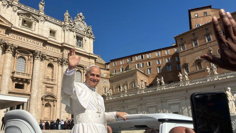 image:Image 75/source/orig/74335_ab32ba3b-fdb3-45ad-80b9-98e335bbbe71.jpg