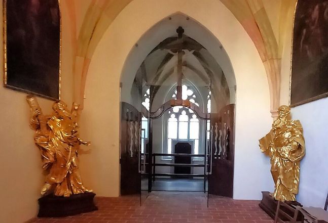 image:Image 75/source/orig/74727_58928_0_07_obe_sochy_w.jpg