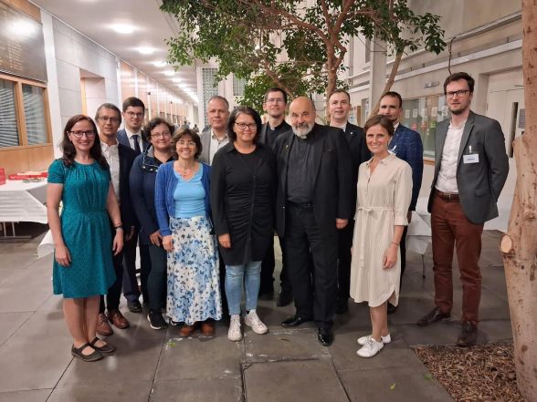 image:Image 75/source/orig/74993_59223_0_250825-kongres-teologu-dublin.jpg