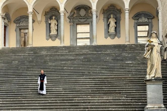 76/source/orig/75249_whatsapp-image-2025-08-29-at-15-09-15-47b28e80-jpg-ezgif-com-webp-to-jpg-converter.jpg image:Image 76/source/orig/75249_whatsapp-image-2025-08-29-at-15-09-15-47b28e80-jpg-ezgif-com-webp-to-jpg-converter.jpg