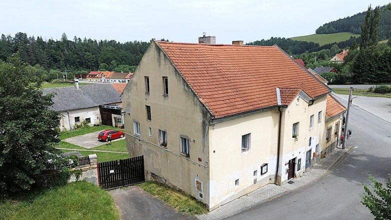 76/source/orig/75446_59714_0_dum-sv-petra_a.jpg image:Image 76/source/orig/75446_59714_0_dum-sv-petra_a.jpg