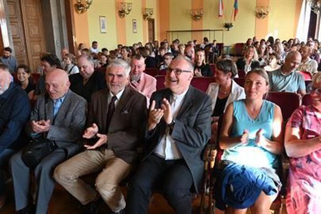 76/source/orig/75513_59787_0_dsc-3558.jpg image:Image 76/source/orig/75513_59787_0_dsc-3558.jpg