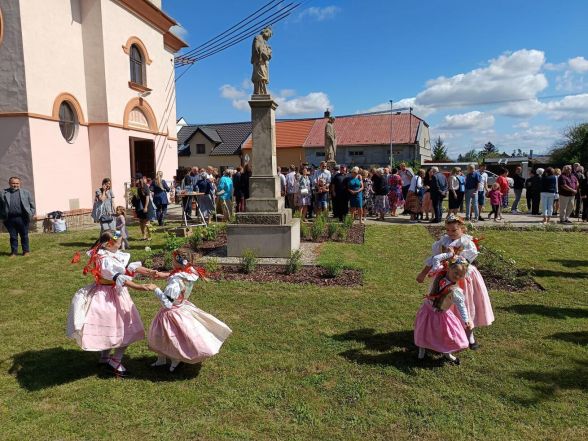 image:Image 76/source/orig/75535_59819_0_250824-pravcice-100-let-0-vit-nemec.jpg