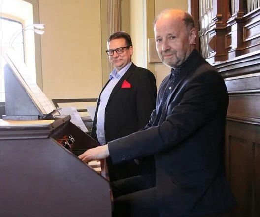 image:Image 76/source/orig/75787_59918_0_-rozhovor.jpg