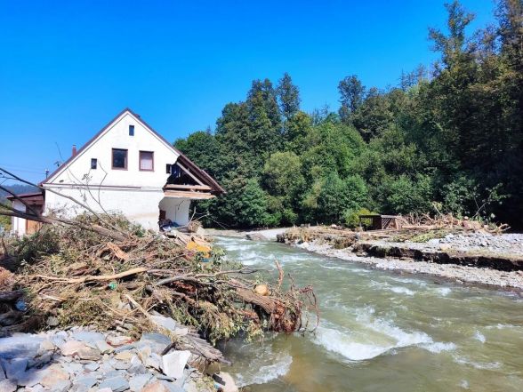 76/source/orig/75831_60076_0_002982-05-065731.jpg image:Image 76/source/orig/75831_60076_0_002982-05-065731.jpg