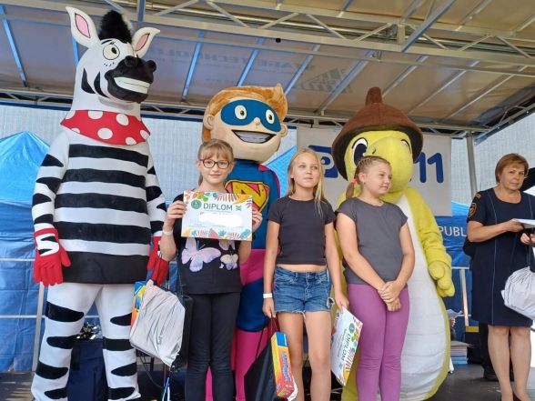 image:Image 76/source/orig/75983_60219_0_8f1426ac-d060-4ec9-a255-5f52ae5282ce.jpg