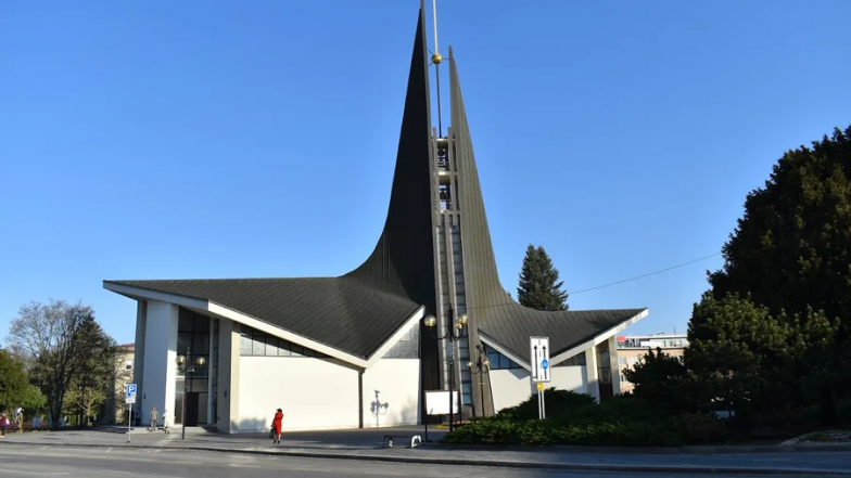 image:Image 77/source/orig/76022_breclav-sv-vaclav.png