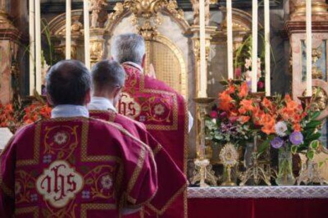 image:Image 77/source/orig/76392_60597_0_2025_09_14_rimov-5-400x266.jpg