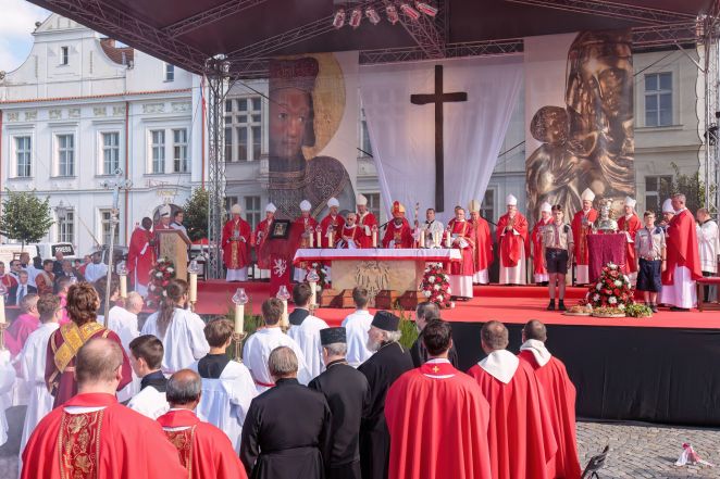 image:Image 77/source/orig/76574_frne8706-1.jpg