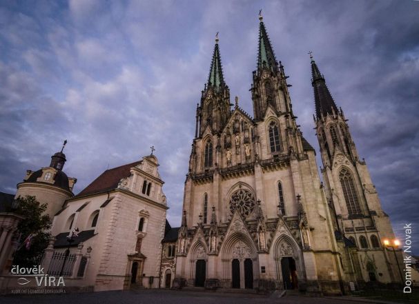 image:Image 77/source/orig/76595_60900_0_katedrala-olomouc_dominik-novak-clovek-a-vira.jpg