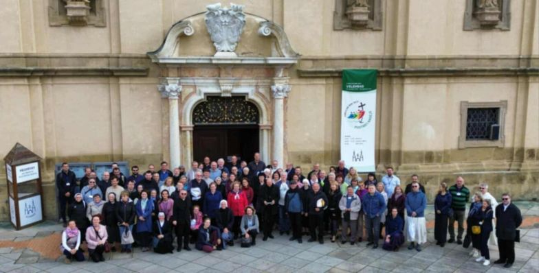 image:Image 77/source/orig/76934_61176_0_251003-kank-2.jpg