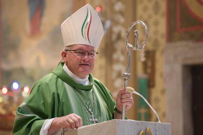 image:Image 77/source/orig/76957_dsc9180.jpg