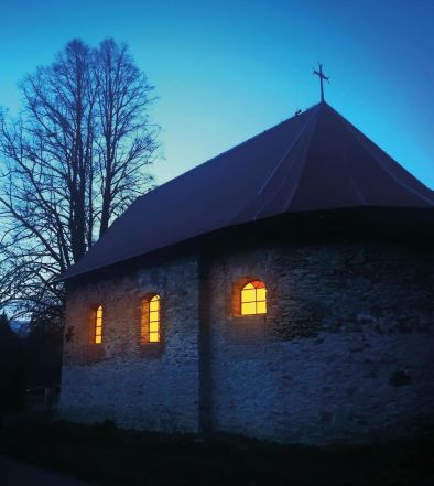 image:Image 78/source/orig/77420_61610_0_potucnik.jpg