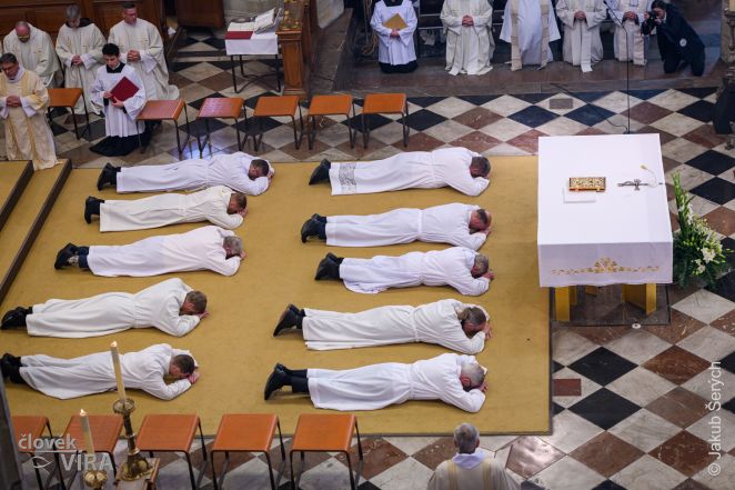 image:Image 79/source/orig/78014_25-11-01-jase-js88731.jpg