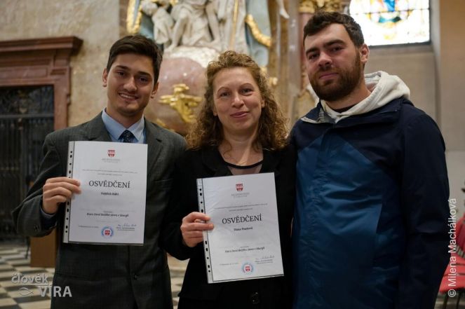 image:Image 79/source/orig/78210_62799_0_251105-lektori-holesov.jpg