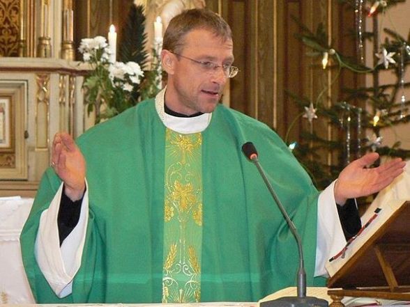 image:Image 8/source/orig/7020_3512_0_200801201559-p1040314_cropped.jpeg