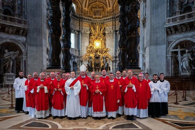 image:Image 8/source/orig/7225_3547_0_angut-8967.jpeg