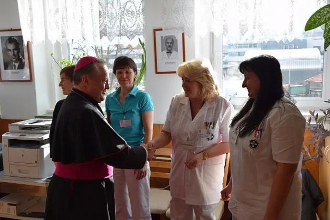 image:Image 8/source/orig/7570_3855_0_image.jpg