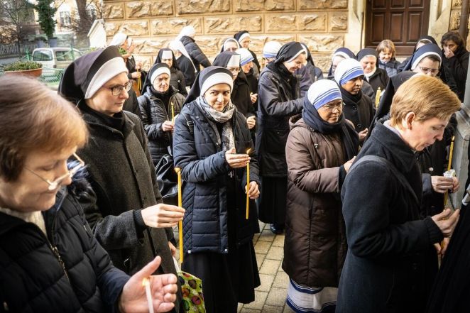 image:Image 8/source/orig/7627_3909_0_56_07871.jpg