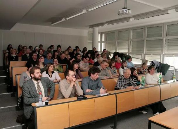 image:Image 8/source/orig/7677_4053_0_image.jpg