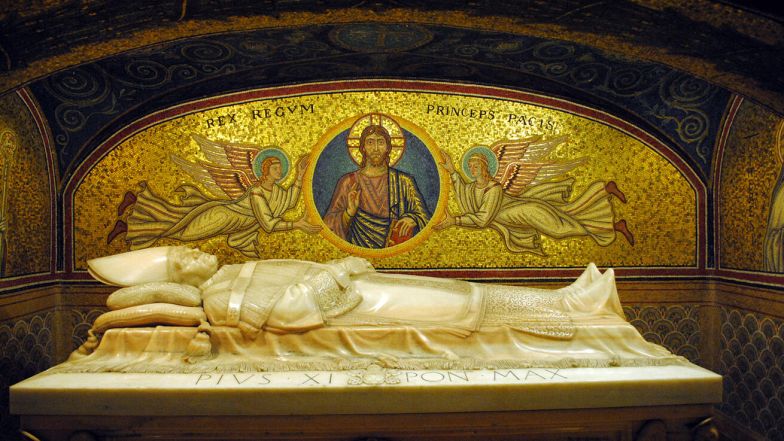 image:Image 8/source/orig/7901_prvni-moderni-papez_1.jpg