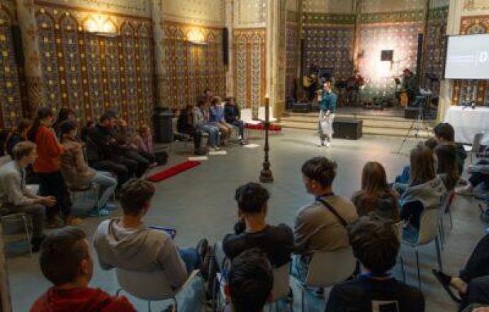 image:Image 80/source/orig/79211_63781_0_2025_11_22_dcm-cb_foto-jakub-hunal-cav-4-400x256.jpg