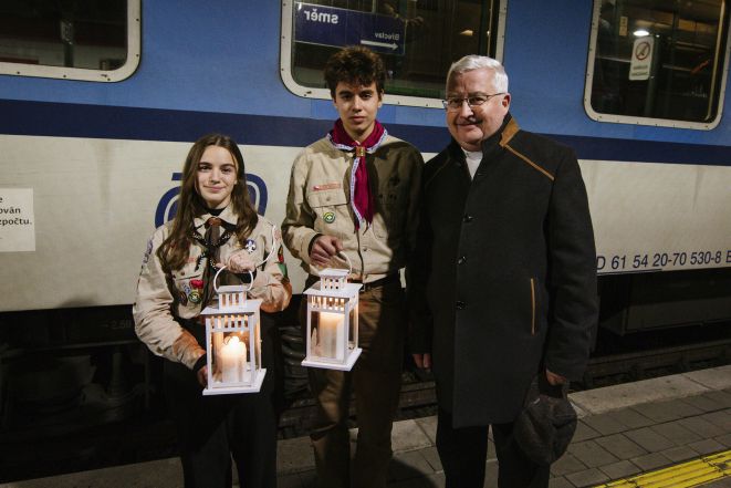 image:Image 80/source/orig/79704_20251206rah1970rahan.jpg