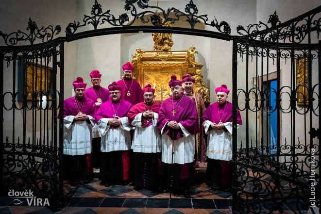 image:Image 81/source/orig/80565_kolegium.jpg