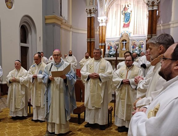 image:Image 82/source/orig/81292_65816_0_front.jpg