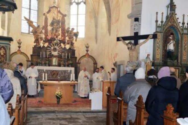 image:Image 82/source/orig/81327_65991_0_2026_01_11_bubovice-fresky-3-400x267.jpg