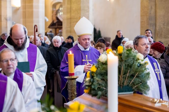 image:Image 82/source/orig/81605_6j5a9797.jpg