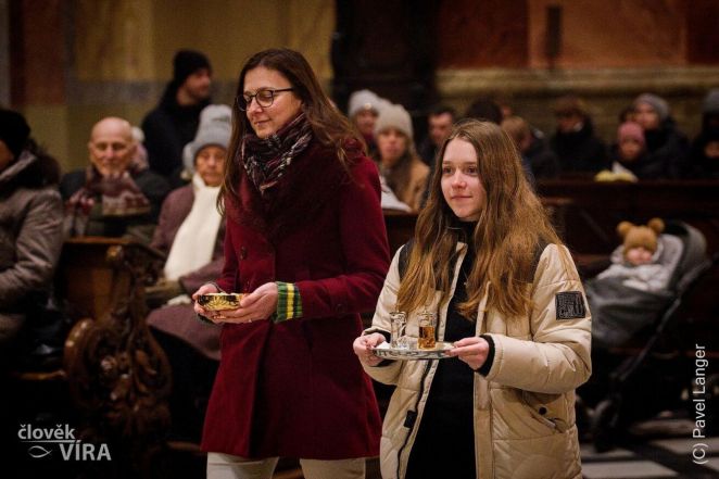 image:Image 82/source/orig/81921_66432_0_7-vanoce-detska-mse-20251226.jpg