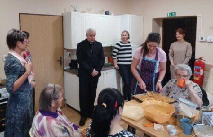 image:Image 83/source/orig/82402_67076_0_e29c0241-e382-4738-b679-9a25167e0ffa-400x257.jpg