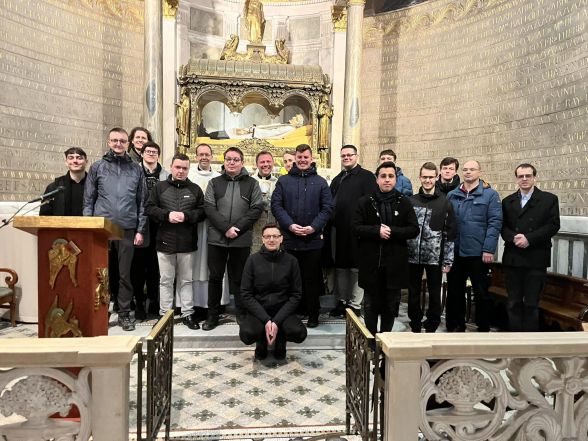 image:Image 83/source/orig/82826_img-9568.jpeg