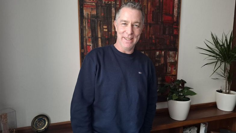 image:Image 84/source/orig/83346_buh-stejne-miluje-verici-i-neverici.jpg