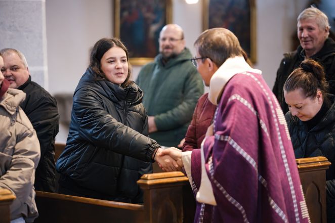 image:Image 84/source/orig/83436_20260301-114200-37423-3u7a2184-t-denoise.jpg