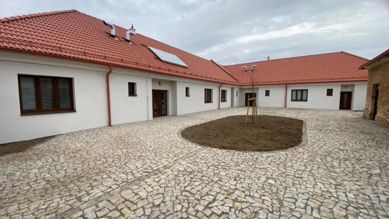 image:Image 84/source/orig/83545_68355_0_img_7348.jpg