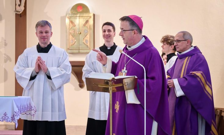 image:Image 84/source/orig/83856_68620_0_uds6349.jpg