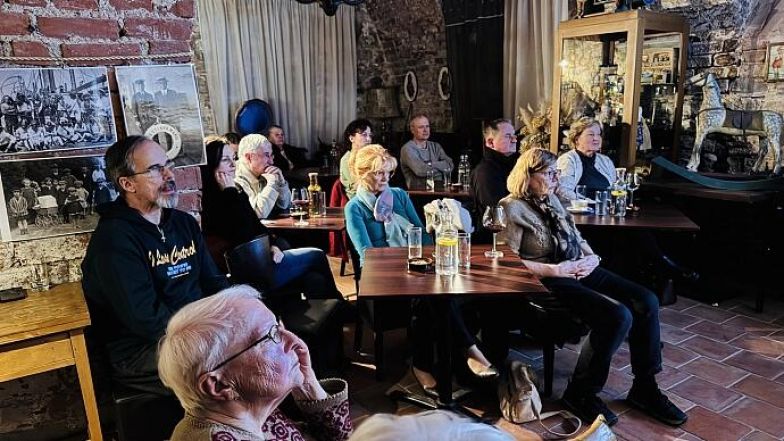 image:Image 85/source/orig/84030_68657_0_img_5218.jpg