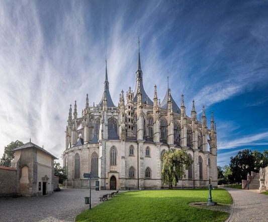 image:Image 85/source/orig/84035_68659_0_-barbory_exterier_foto-ales-otava-photography-hanka-krejbichova-photography_0.jpg