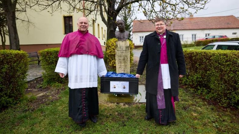 image:Image 85/source/orig/84433_69114_0_vh1_8154.jpg