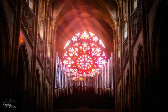 image:Image 86/source/orig/85177_69946_1_varhany-luciehornikova.jpg