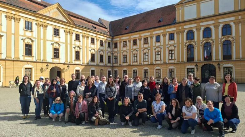 image:Image 86/source/orig/85441_70196_0_hromadna.jpg