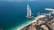 image:Image 89/source/orig/88857_dubai-burj-al-arab-helicopter-view.jpg
