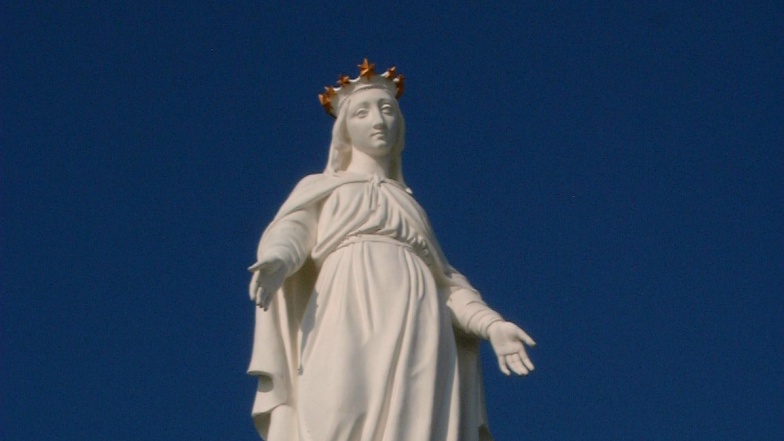 image:Image 9/source/orig/8738_Ladylebanon_cropped_1198x674.png