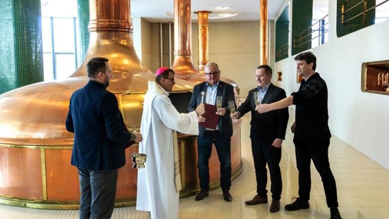 image:Image 9/source/orig/8836_5289_0_dsc04251.jpeg