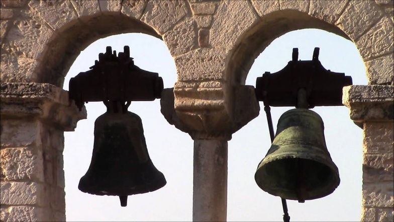 image:Image 90/source/orig/89976_bells.jpg