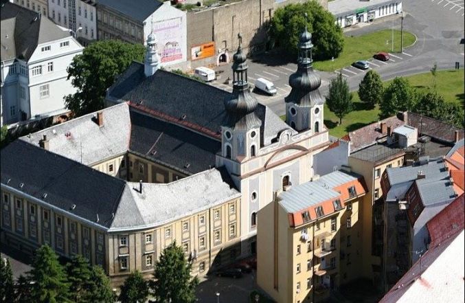 image:Image 92/source/orig/91473_74973_0_minorite-krnov.jpg