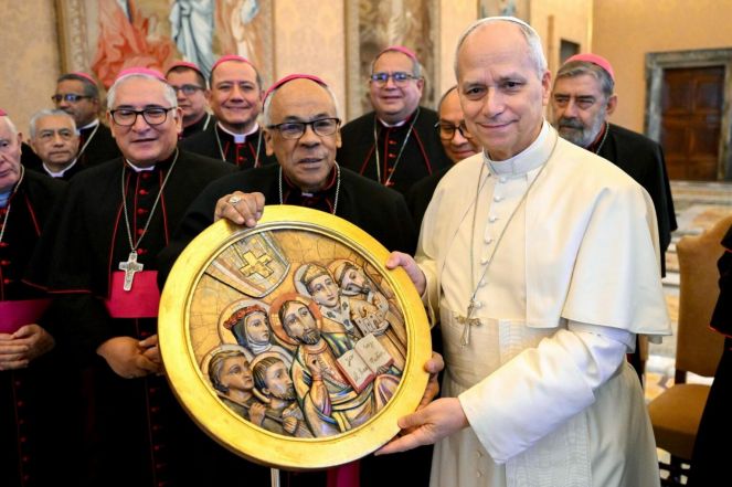 image:Image 92/source/orig/91981_20260908t1011-peru-pope-leo-statue-1825805-1536x1023.jpg